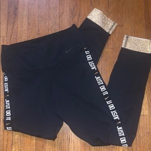 Nike workout tights (New W/O Tags)